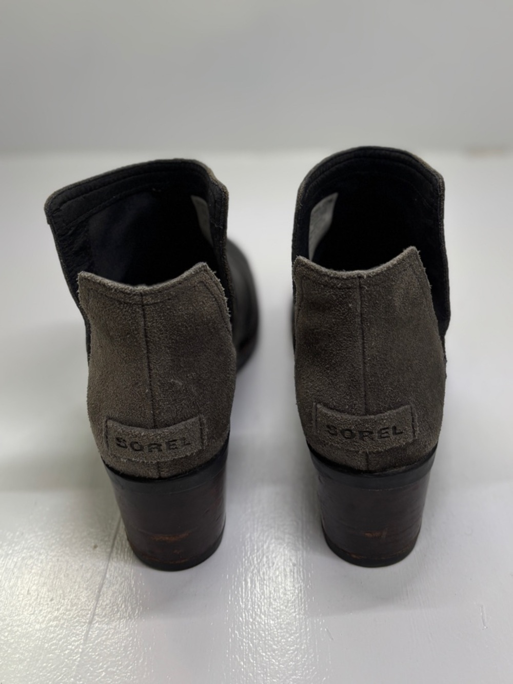 Sorel Leather Ankle Boots Womens 7 Black Slip On Block Heel Lug Sole - Picture 7 of 14